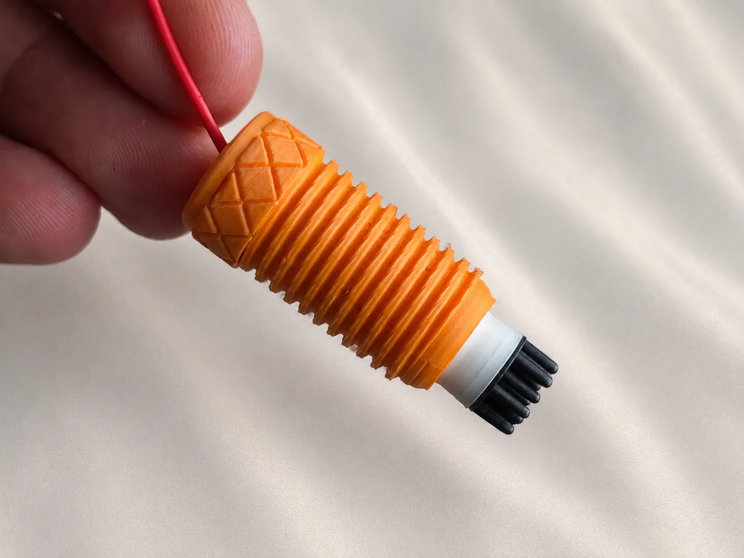 Dry Spike Electrode